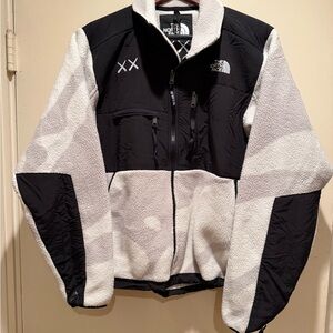 The North Face Black and Gray Fleece Jacket